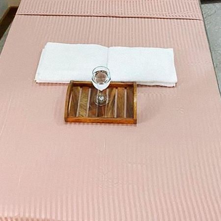 伊洛伊洛 莱奥尼拉斯旅行者旅馆酒店 外观 照片